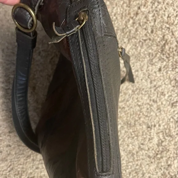 Lucky Brand Vintage Style Black/Brown Crossbody, gently used. - Picture 10 of 10